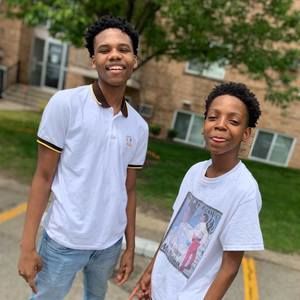 Meet your Posher, Dionte